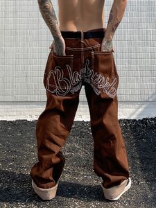 Mäns jeans senaste designstjärna broderi rak lös passform pojkvän byxor pantalone hombre y2k mode brun midhöjning baggy för män 221013