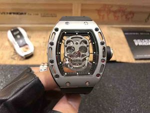 Luxury Mens Mechanical Watch Automatisk manlig skalle -mönster Silikonarmband ES Högkvalitativ Swiss Movement Wristwatches