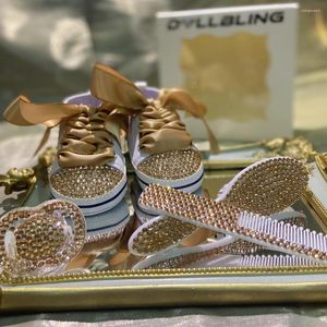 First Walkers Dollbling Luxury Baby Brush and Shoes Conjunto de faixa para a cabeça Diamante Tutu Red Bottom Little Girl Baptismo