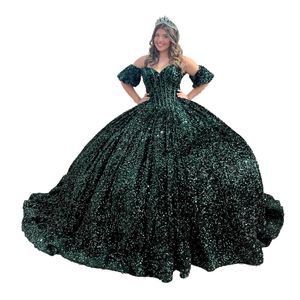 Smaragdgrünes Quinceanera-Kleid 2023, Schleife, Samt, Pailletten, herzförmig, Ballkleid, Korsett, süßer 16. Geburtstag, Party, Abschlussball, Vestidos de 15 Anos, Charro, mexikanisch, eingebaute Knochen