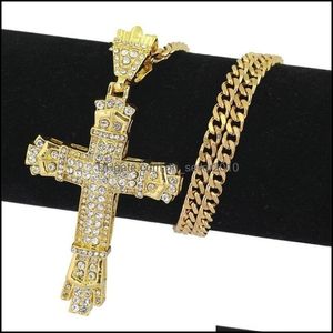 Pendanthalsband l￤nkar hiphop cross diamantbockad h￤nge m￤n halsband 1818 Q2 droppleverans 2022 smycken h￤ngen dhird