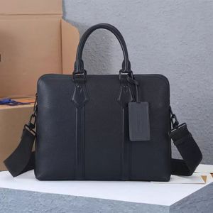 Mens Briefcase Handbags Leather Laptop Bag Fashion Designer Handbag classical computer Bags High capacity Crossbody shoulder bag travel soft MM P2203011