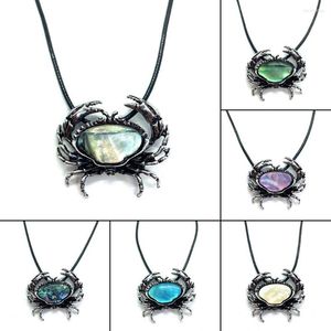 Pendant Necklaces Natural Abalone Shell Inlaid With Crab-shaped Metal Fashionable And Charming Necklace Used For Banquets Weddings