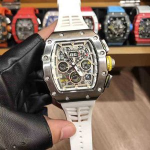 Luxury Mens Mechanical Watch Multifunktionellt manligt fodral Kolfiber Högkvalitativ ES Alla funktioner kan användas Swiss Movement -armbandsur