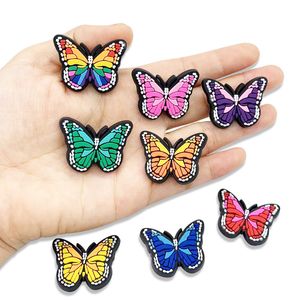 Toptan Böcek Renkli Butterflys Jibbitz Croc PVC Ayakkabı Buckles Moda Ayakkabı Aksesuarları Yumuşak Kauçuk PVC Partisi Hediyeler