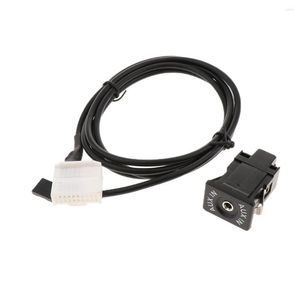 Bilarrangör USB AUX Switch Socket med trådsele -kabeladapter för