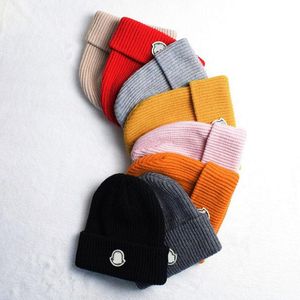 Designer Mössa Lyx Mössa Keps Stickad Mössa Skalle Vinter Unisex Cashmere Letters Casual Utomhus Hatt Stickad Hattar11 Färg