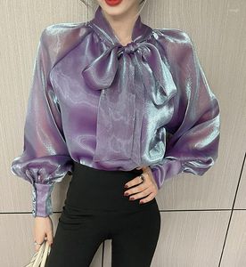 Kvinnors blusar Glaze Gentle Mesh Streamer Women Shirt Top 2022 Spring Niche Pearl Chiffon Lady Loose Bow Tie Blue de Mujer