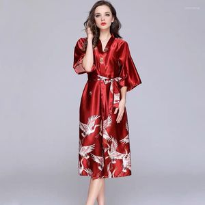 Damska odzież snu Summer Red Grey Bride ślubna szata satynowa luksusowe kobiety koszuli nocne sexy Nightdress Lady Kimono Boshobe Suknia