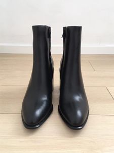 Botas femininas feitas de pele de ovelha importada da Itália, sola de couro dupla importada Tamanho 35-39