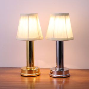 Masa lambaları kablosuz bar restoran altın masa lambası şarj edilebilir pil standı ışık fikstürleri yatak odası başucu gece ışıkları ev dekortable