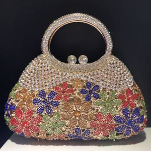 Gold Metal Pearl Top-handle witte kristallen koppelingszakken Kwaliteit Damesbloem Diamant Wedding Bridal Handtassen Fashion tassen