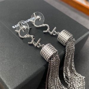 Kvinnor Luxurys Earings Luxury Jewelys Designer Earring Pendant Y Letters Tassels Studs Fashion Luxury High-end Hoop Earring New Box Women
