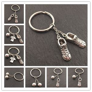 Fashion Football Metal Keychain Men Gift Chain Soccer Shoes Shopfute Footballs Car Key Ring Party Friendly Keychains J￳ias