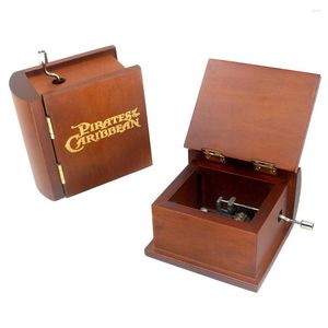 Dekorativa figurer Sinzyo Träbok Musik Box Hand Crank Classic Antique Carved Wood Musical Boxes Gift