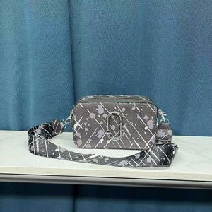 Messenger Bags 2022 neue Textur Umhängetasche für Pendler Sommer vielseitige One-Shoulder-Handtasche
