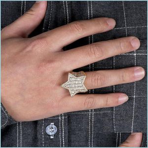 Fedi nuziali in oro 18 carati bianco uomo lusso bling zirconi pentagramma anello fascia ghiacciato gioielli rapper regali per il fidanzato 1051 Dhai4