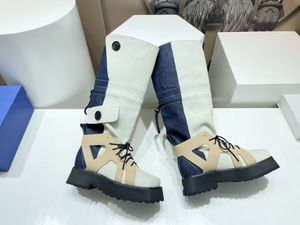 Einzigartige Damen-Designerstiefel, modische flache Reitstiefel aus Segeltuch, luxuriöse Laufsteg-Party-Hochzeitskleid-Schuhe, Größe 35–40