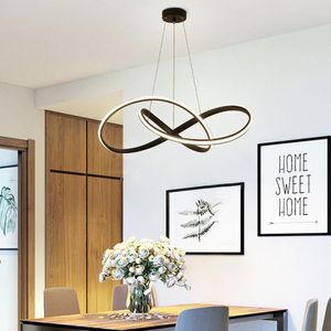 H￤nglampor moderna LED -lampor f￶r matsal svarta ringar cirkel levande sovrum h￤ngande lampor med fj￤rrkontroll
