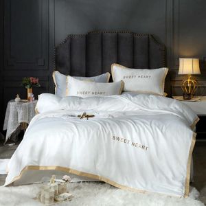 Sängkläder sätter textil sängkläder set vuxna sängkläder set säng vit svart täcke täcker kung queen size quilt täcker kort sängkläder tröstare y200111