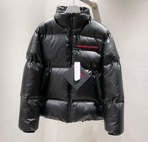 2022 Женщины Desinger Down Jacket Winter Jackets Вершняя одежда подходит для экстремальных областей ветропроницаемые из капюшона Fourrure Overwear теплое пальто