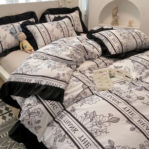 Bettwäsche-Sets Nordic Plaid Luxus Set Moderne Bettwäsche mit Kissenbezug US Full EU King Duvet Cover Tröster Blatt für Mädchen