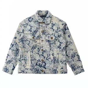 Nya höst- och vintermänjackor Designer förstör broderi gamla blommor denim kläder koreansk designkänsla jacquard sportrock