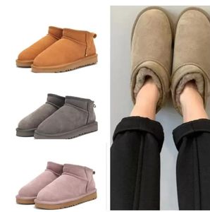 Modne klasyczne super krótkie mini buty śniegowe Keep Warm Bot Man Women Women Sheepskin Plush Casual Strate Boots z kartą na śmieci Piękny prezent