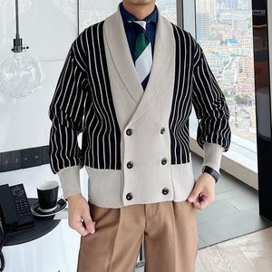 Camadas masculinas Shawl de lapela masculina Trevera dupla de malhas de luxo Casaco de luxo Moda Slim Fit Stitching Design de ponta M-3xl