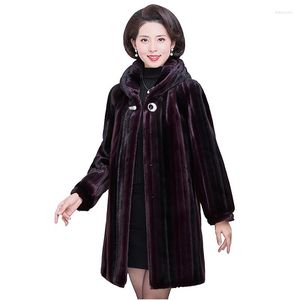 Pelliccia da donna 2022 Cappotti invernali di alta qualità Donna di mezza età 5XL Imitazione visone Cashmere Giacche spesse Cappotto con cappuccio da donna 3240