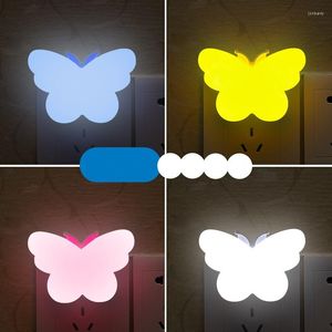 Lampade da tavolo 1 pz Spina USA Controllo sensore LED Mini Farfalla Luce notturna Scuro Bambini Camera da letto Comodino Lampada per bambini Luce notturna per bambini