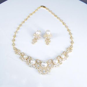 Necklace Earrings Set & 2022 Fashion Retro Shell Pearls With Flower Zircon Golden Earring Wedding Bride Banquet Dress Dinner Jewelry