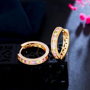 Kolczyki obręcze Trzygracje przybycia moda mała geometryczna runda dla kobiet wielokolorowa sześcienna cyrkonia złota biżuteria ER809