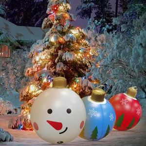 Partydekoration 60 cm großer aufblasbarer Weihnachtsball aus PVC, wasserdicht, mehrfarbig, mit Inflator für Spielzeug im Freien