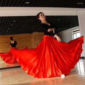 Scenkläder lång stil kvinnor spanska flamenco kjol kostymer balsal magdansprestanda klänning 360-720 grad DL2877