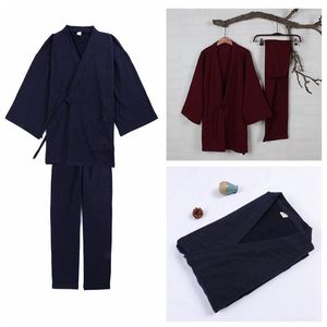 Menas de sono de sono masculino de estilo tradicional outono inverno solto de pijamas de pijamas conjuntos de sono masculino kimono yukata roubo de banho