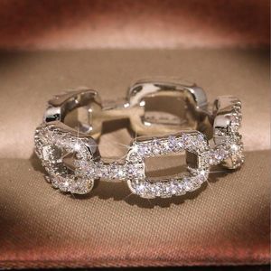 Heta modemärkesdesigner ringer för kvinnor som lyser kristallringsmycken med CZ Diamond Stone