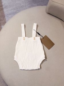 Nowy zestaw odzieży dla dziewczynki 0-3y niemowlęta dzianiny z długim rękawem Krótki dolny skarpet 4pcs Dzieci Kardigan Girl Ubrania