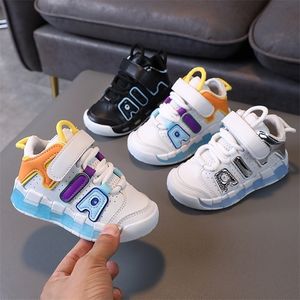 Sneakers Spring Autumn Buty dla dzieci Dziewczyny Dziewczyny Tenis Boys Buty sportowe dla dzieci Pu skórzane mieszkania dla dzieci trampki swobodne buty 2130 221017