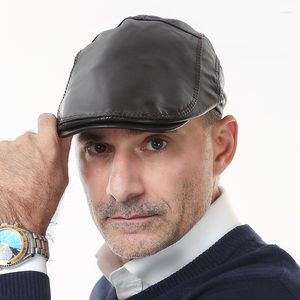 Berretti Arrivo Cappello in pelle autunno e inverno Berretto con visiera femminile Anziano Visiera maschile genuina Anno regalo B-7374