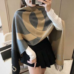 Bolo quente 2022 Winter Poncho Shawl Cashmere C Sconhamento para mulheres Moda Pashmina envolve um cobertor feminino quente grosso, Stouard Stole