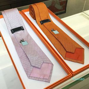 Cravatte Design Uomo Uomo Cravatta Moda Panda Stampato Luxurys Designer Business Cravate Wear Corbata Cravattino Maschio Z0L6