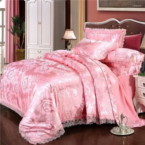 Set di biancheria da letto europeo in pizzo di lusso jacquard rapipiumini raso set con foglio di fascia alta viscosa rosa sano traspirante