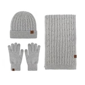 Zimowe przyjęcie sprzyjają Boże Narodzenie Nowy Rok Keep Warm Set Long Scalf Gloves Hats dla kobiet