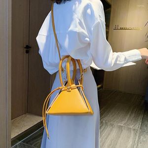 Evening Bags Fashion Triangle Shape Handbags Women Designer Shoulder Luxury Pu Leather Crossbody Lady Drawsting Small Purses Totes