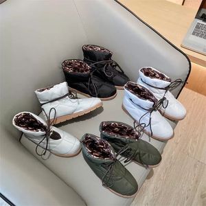 2022 Neue Modedesignerinnen Frauen Kissen Stiefel Winter-Knöchelstiefel Blumen Drucken Schnürschuhe wasserdichtem Luxus Halten Sie warme Baumwollschuh mit Kiste 35-41Top