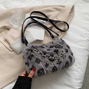 designer bag s Winter Warm Plush Shoulder Bag Female Luxury Designer Fluffy Faux Fur Crossbody For Women Chain Handbags And PursesEGG5