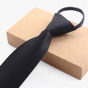 Laço amarra a gravata de gravata skinny 8cm para homens vestidos de noiva