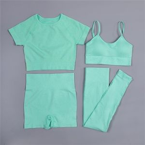Stroje jogi bezproblemowy zestaw gimnastycznych ubrania ubrania ubrania dla kobiet w dresowym stroju sportowym strój fitness