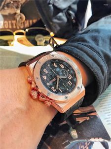 Wristwatches BAOGELA Quartz Watch Brand Men Gold Rubber Band 3ATM Water Resistant Chronograph Mens Wrist